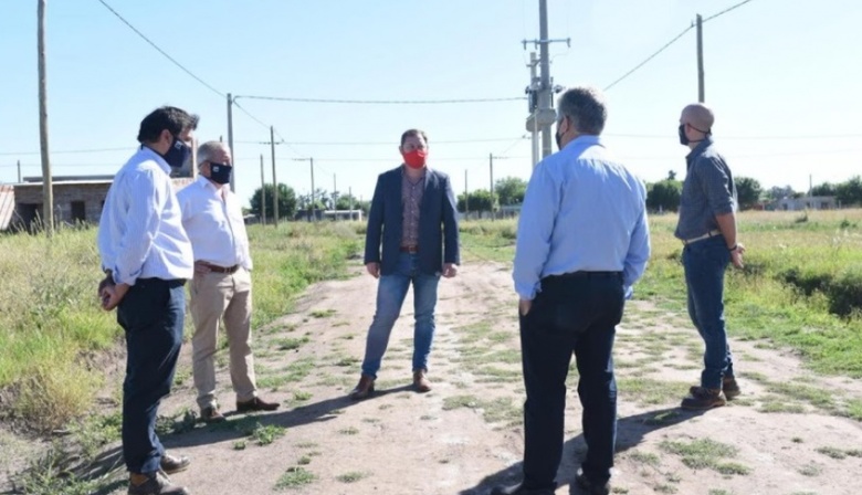 En Lincoln celebran la finalización de tres importantes obras de tendido eléctrico