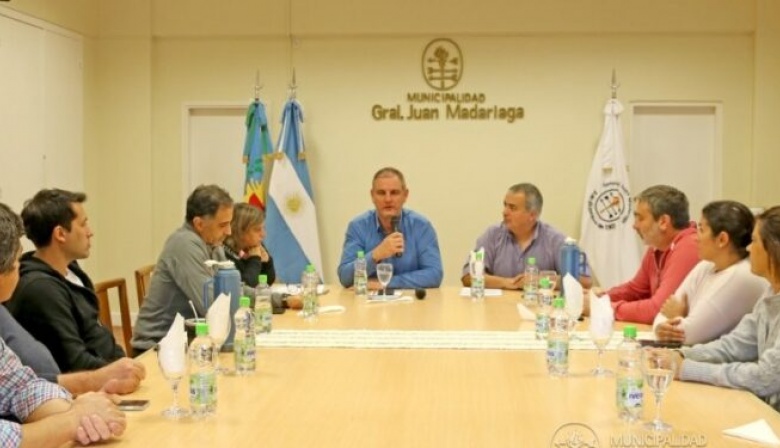 Gral. Madariaga: Santoro asiste a clubes con “Horas cátedras para instituciones deportivas”