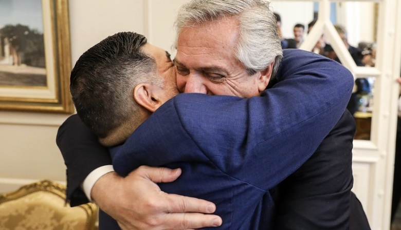 El presidente Fernández decretó 3 días de duelo nacional