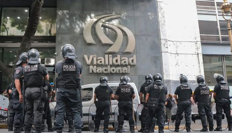 La Justicia frenó el cierre de Vialidad Nacional dispuesto por Milei
