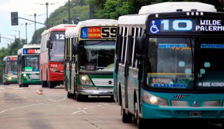 Efecto tarifazo: Cayó un 12% la cantidad de pasajeros que viajan en colectivo en el AMBA