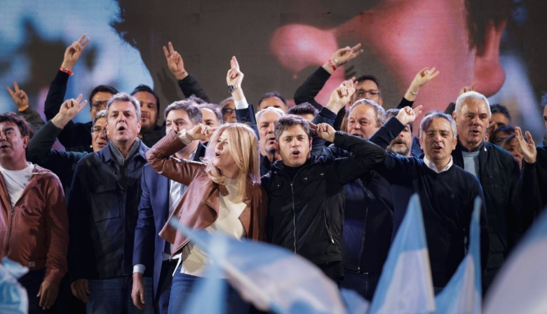 Sin cierre unificado, pero con una sola base: Fuerza Patria esperará los resultados en La Plata