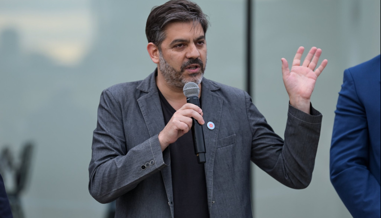 Carlos Bianco: "El Presidente no puede ser empleado de otro país"