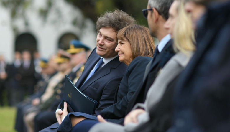Bullrich, ¿encabezará la lista de senadores de LLA en octubre?