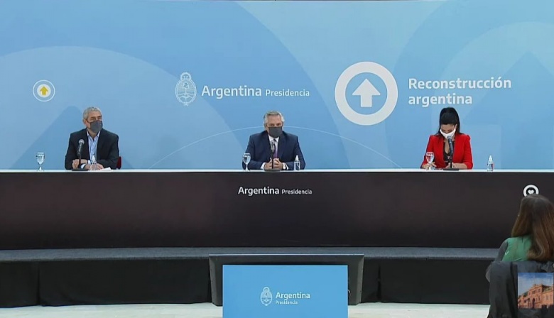 El Presidente anunció un programa de viviendas para mayores de 60 años