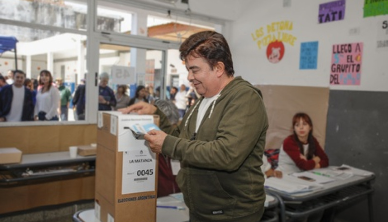 Espinoza: “En cada boleta que introducimos en las urnas van los sueños de nuestras familias”
