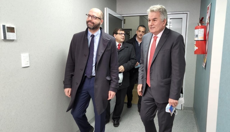 Bahía Blanca: Gay participó del acto de inauguración de las nuevas obras del Hospital Italia