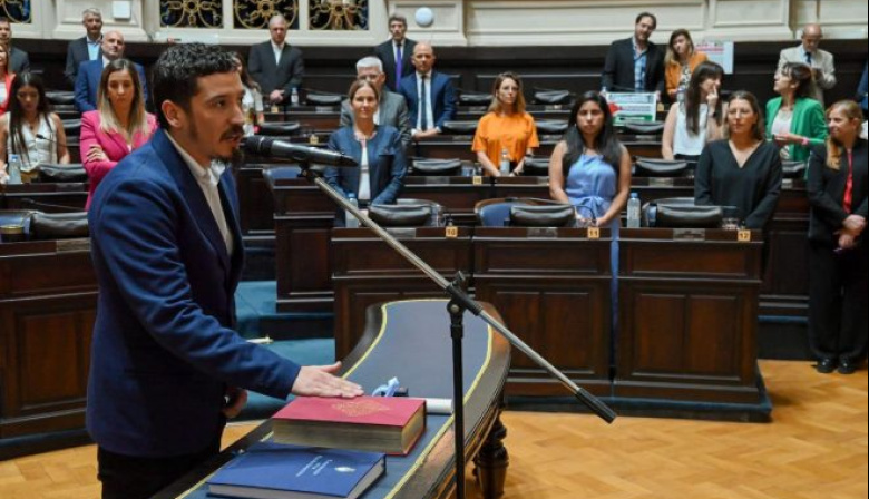 “Basta de abusos”: impulsan ley contra el hostigamiento de cobradores