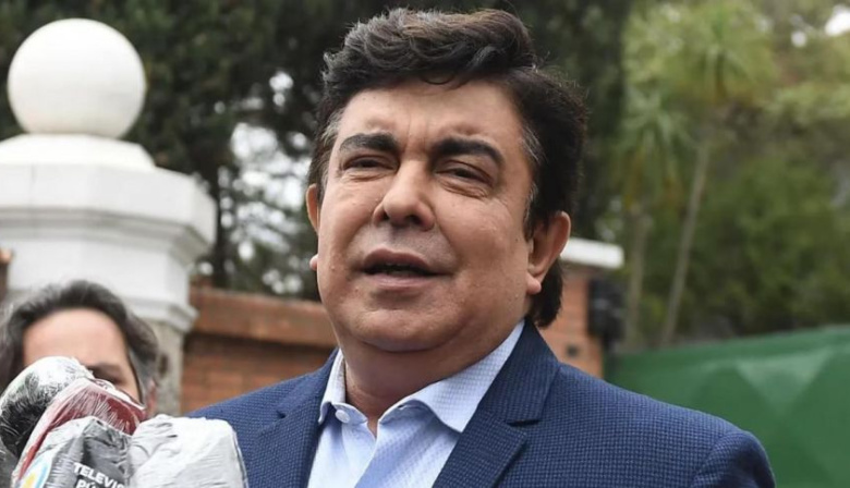 Espinoza: “Hay que vetar a Milei con el voto”