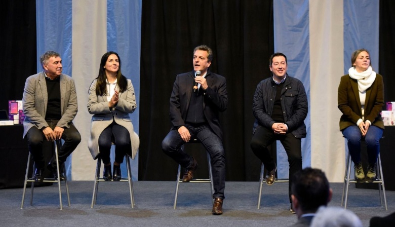 "Es momento de aportar soluciones”, aseguró Massa desde Malvinas Argentinas