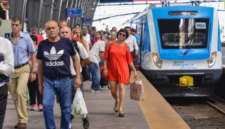 Postergaron el aumento del boleto de trenes y colectivos en el AMBA