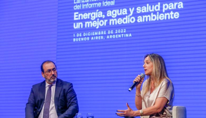Junto a AySA, CAF presentó el informe IDEAL 2022 en Buenos Aires