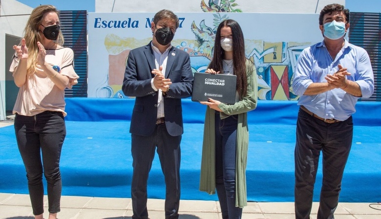 Espinoza: "Algunos para hacer un poquito de ruido dicen que tienen que volver las clases"