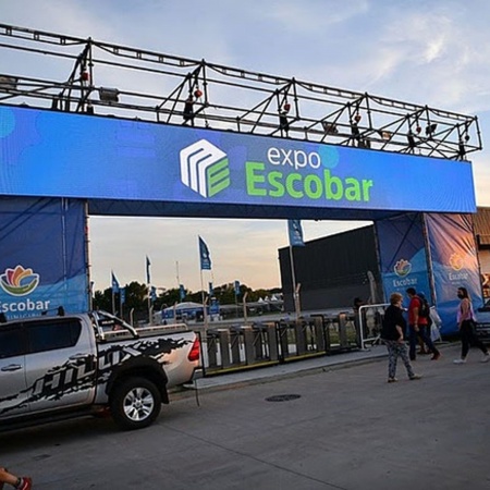 Expo Escobar: Sujarchuk lanzó la cuarta edición del multievento de negocios más grande del país