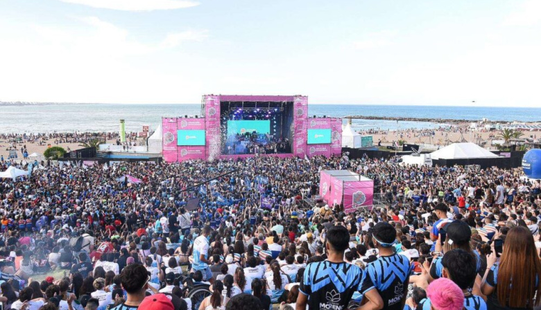 Kicillof inauguró las finales de los Juegos Bonaerenses ante 30.000 personas