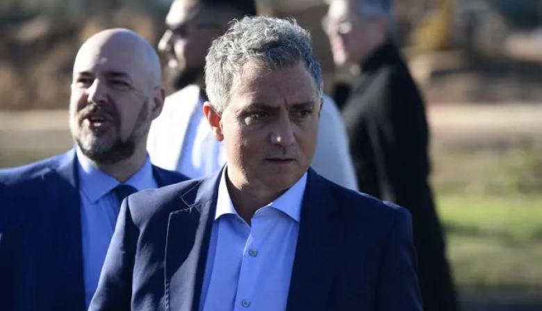 Tensión libertaria en la Legislatura bonaerense: Pareja desplazaría a Romo y ubicaría a Osaba al frente del bloque