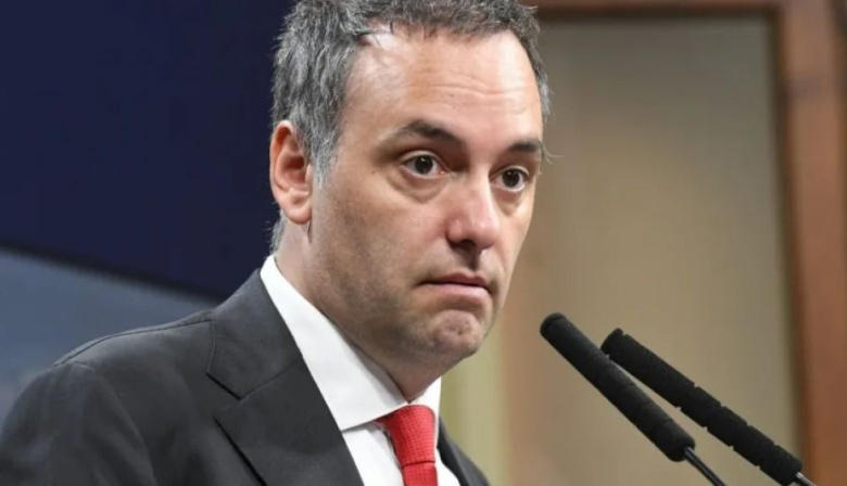 La motosierra no corta donde debe: el gasto millonario en comunicación del gobierno de Milei