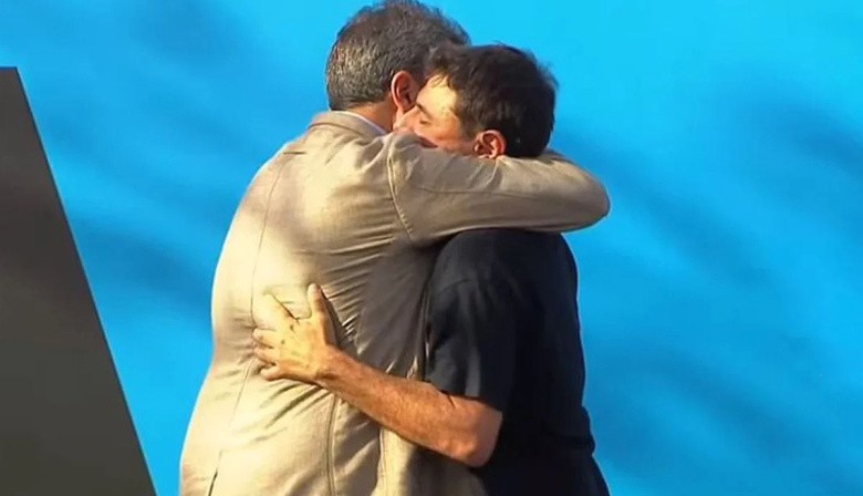 Grabois se abrazó con Massa: “Me ayudó mucho en la campaña”