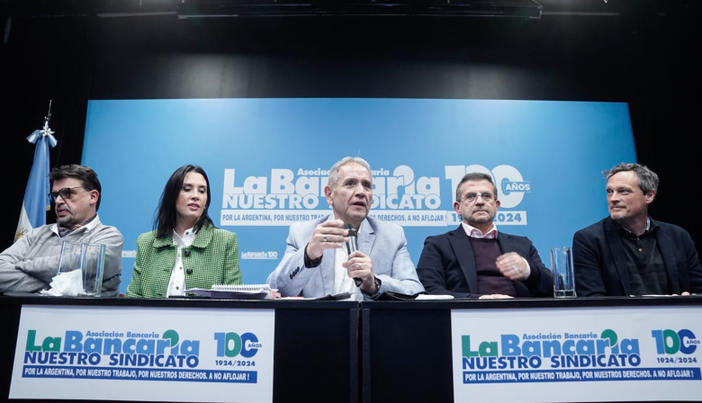 CFK alertó que "la macroeconomía no cierra por ningún lado y la micro es una tragedia social"