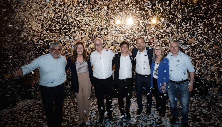 Kicillof: “El Gobierno nacional extorsiona a los argentinos desde EE.UU”