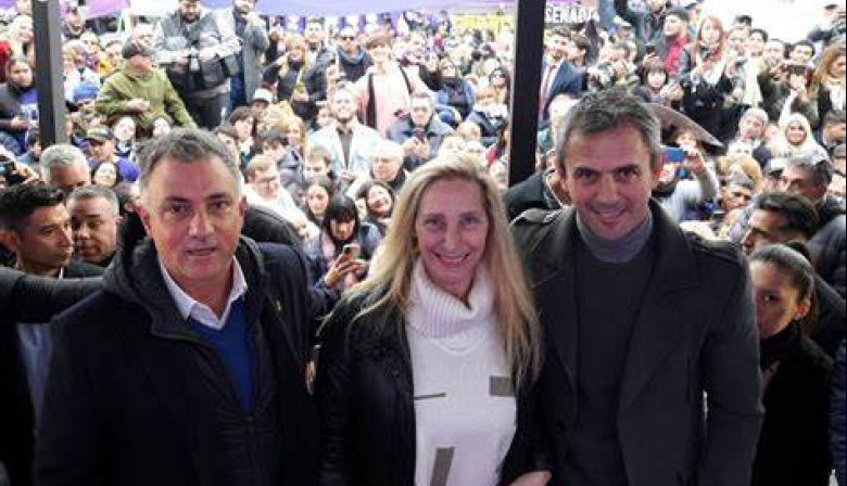 Milei reúne a los libertarios en La Plata y enfría el vínculo con el PRO