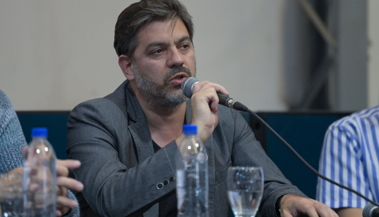 Carlos Bianco: “El Presidente le tiene pánico al gobernador Kicillof”