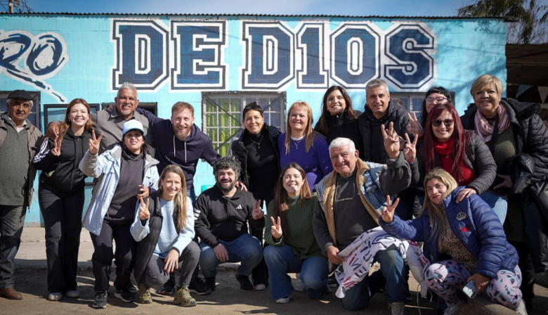 Elecciones en la PBA: Mendoza y Tignanelli realizaron una jornada de actividades en “El Potrero de D10S”