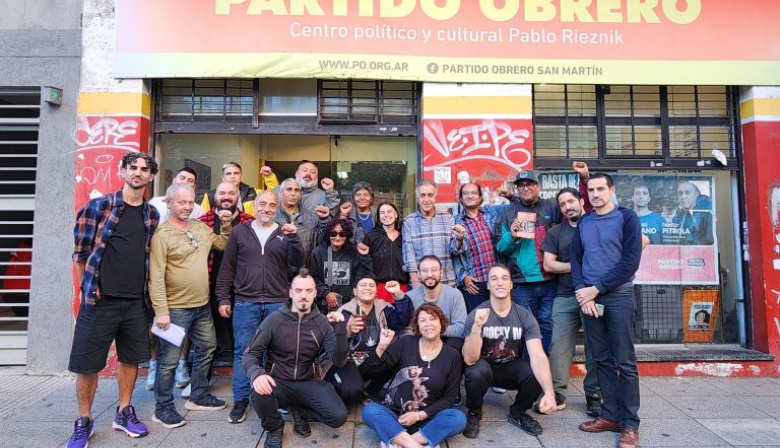 “En la provincia de Buenos Aires, de la mano del PJ, avanza el ajuste de Milei”, dijo Pitrola