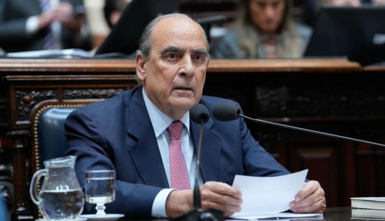 Francos frente al Congreso: más de 1.300 preguntas en un informe bajo tensión
