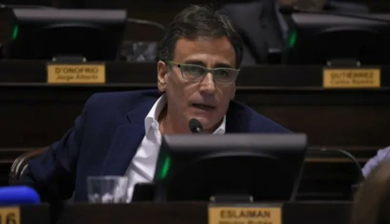 “Un gasto innecesario y una trampa electoral”: el massismo cuestiona la reimpresión de la BUP