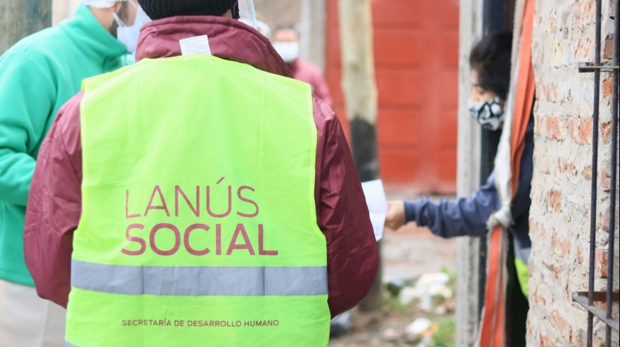 Lanús continúa realizando operativos “casa por casa”