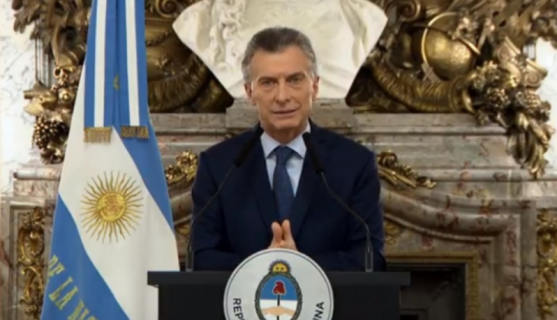 Macri: “En estos meses se desataron todos las tormentas juntas”