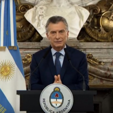 Macri: “En estos meses se desataron todos las tormentas juntas”