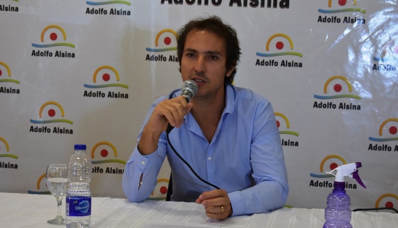 El intendente de Adolfo Alsina informó que son "horas críticas" las que viven en el municipio