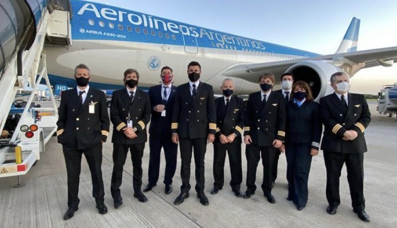 Vacunas: Ya salió el segundo vuelo a Rusia