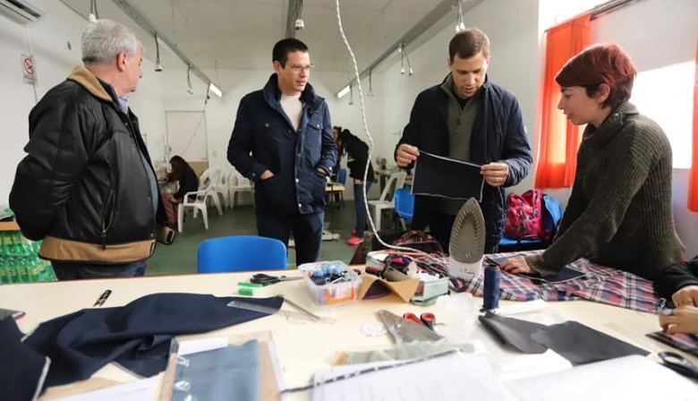 La Costa sumó nuevos emprendedores textiles a su programa de apoyo productivo