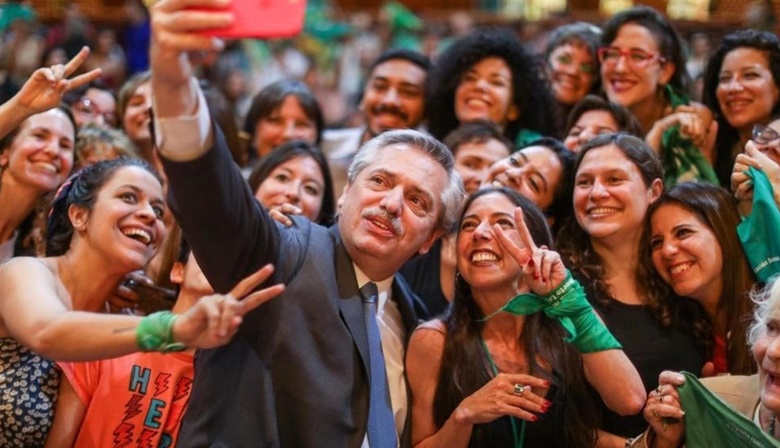 Alberto Fernández: “Cumplí con mi palabra, el aborto es ley”
