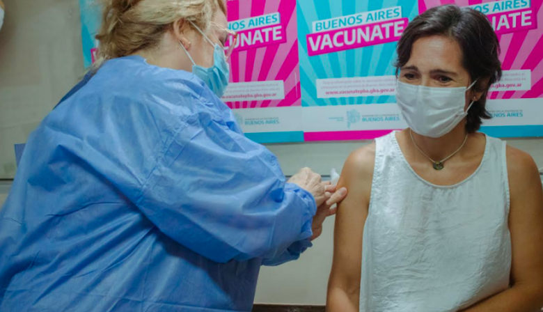 Incorporan a las UPAS y las universidades nacionales como centros de vacunación