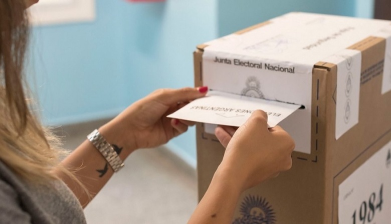 De un total de 471 candidatos a las intendencias bonaerenses, sólo 77 son mujeres