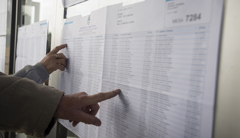 Presentan proyecto para erradicar del padrón electoral a personas fallecidas