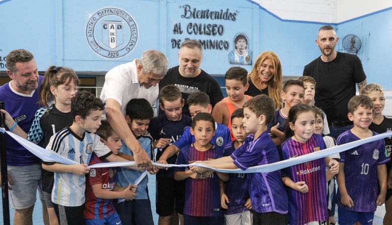 El intendente Ferraresi inauguró obras para el club Defensores de Belgrano