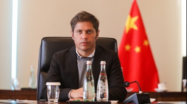 Axel Kicillof: "El acuerdo con el FMI no es contradictorio con la gira presidencia por China y Rusia"
