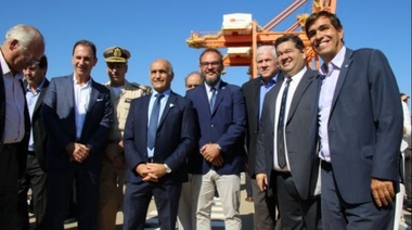 La Provincia puso en marcha una terminal de contenedores en el puerto de La Plata