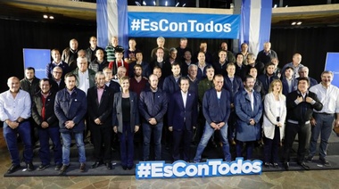 Intendentes del PJ respaldaron la fórmula Fernández-Fernández