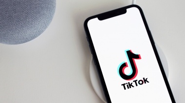 Cómo compartir un video de TikTok a las historias de Instagram
