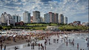 Más de un millón y medio de turistas visitaron Mar del Plata en enero y desde EMTur aseguran que es "récord histórico"