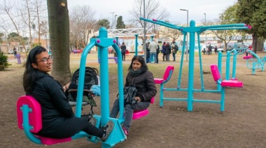 Salud entregó equipamiento para crear 40 Plazas Saludables en el Conurbano