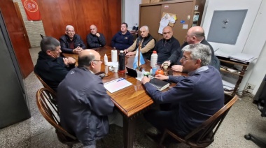 Puglelli se reunió con Bomberos Voluntarios del interior provincial