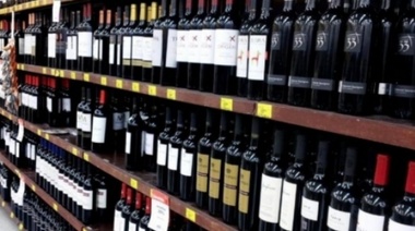 Promulgaron la ley que extiende el horario de venta de alcohol hasta las 23