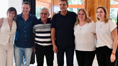 Con eje en la defensa de la clase media, Massa reunió al Frente Renovador en Roque Pérez